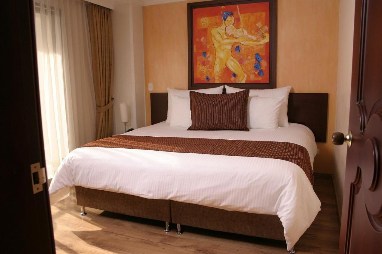 Hotel Luxor Pereira Luaran gambar