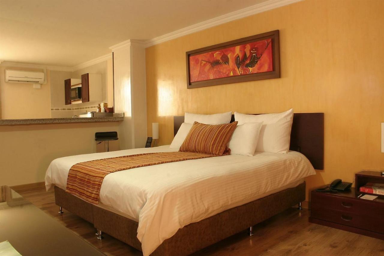 Hotel Luxor Pereira Luaran gambar