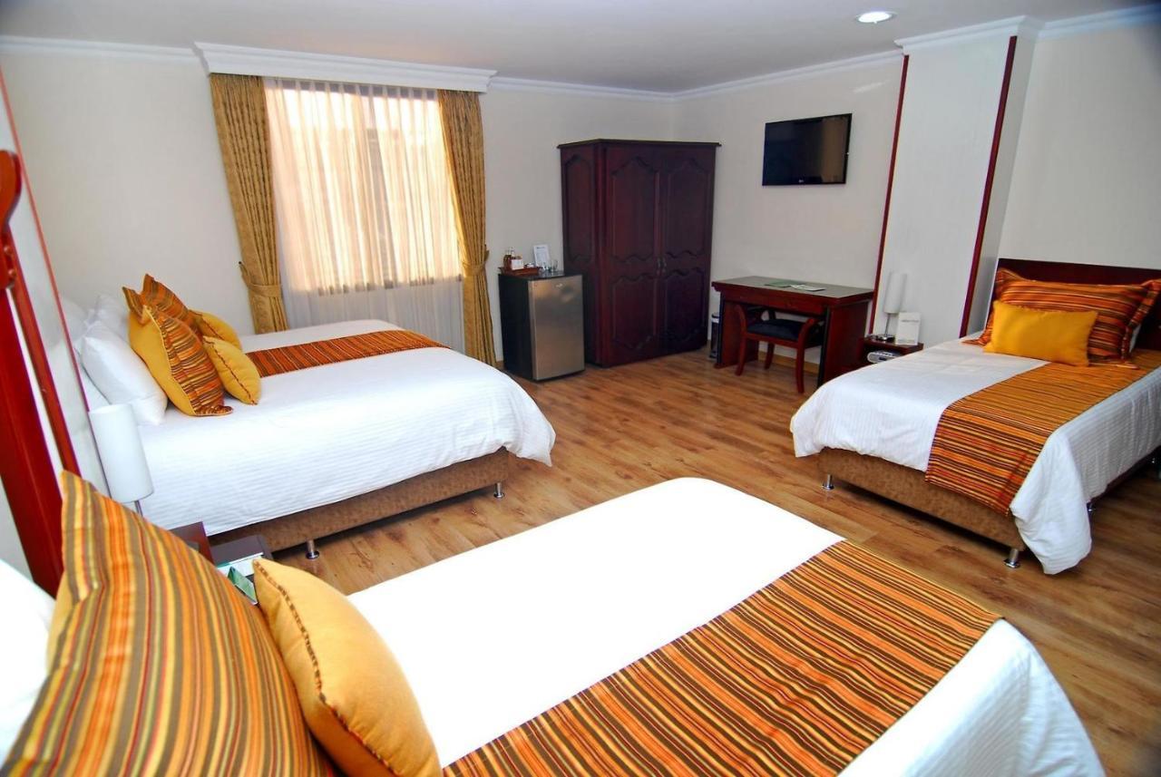Hotel Luxor Pereira Luaran gambar