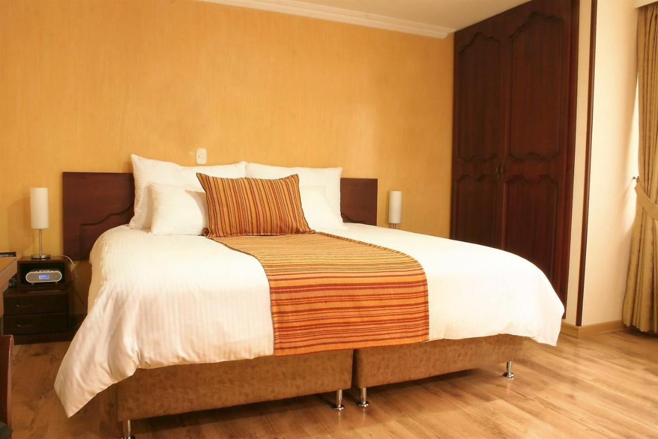 Hotel Luxor Pereira Luaran gambar