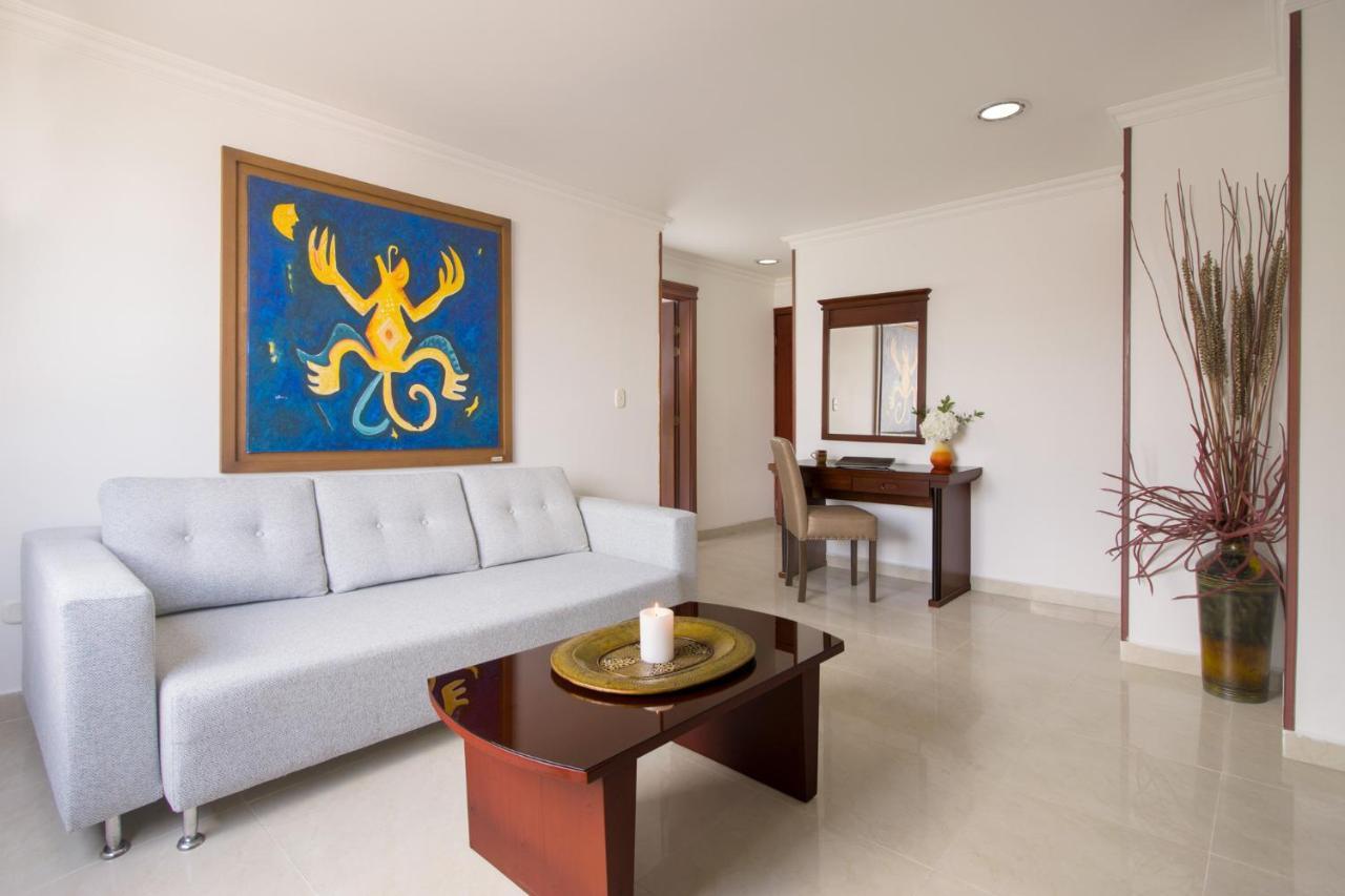 Hotel Luxor Pereira Luaran gambar