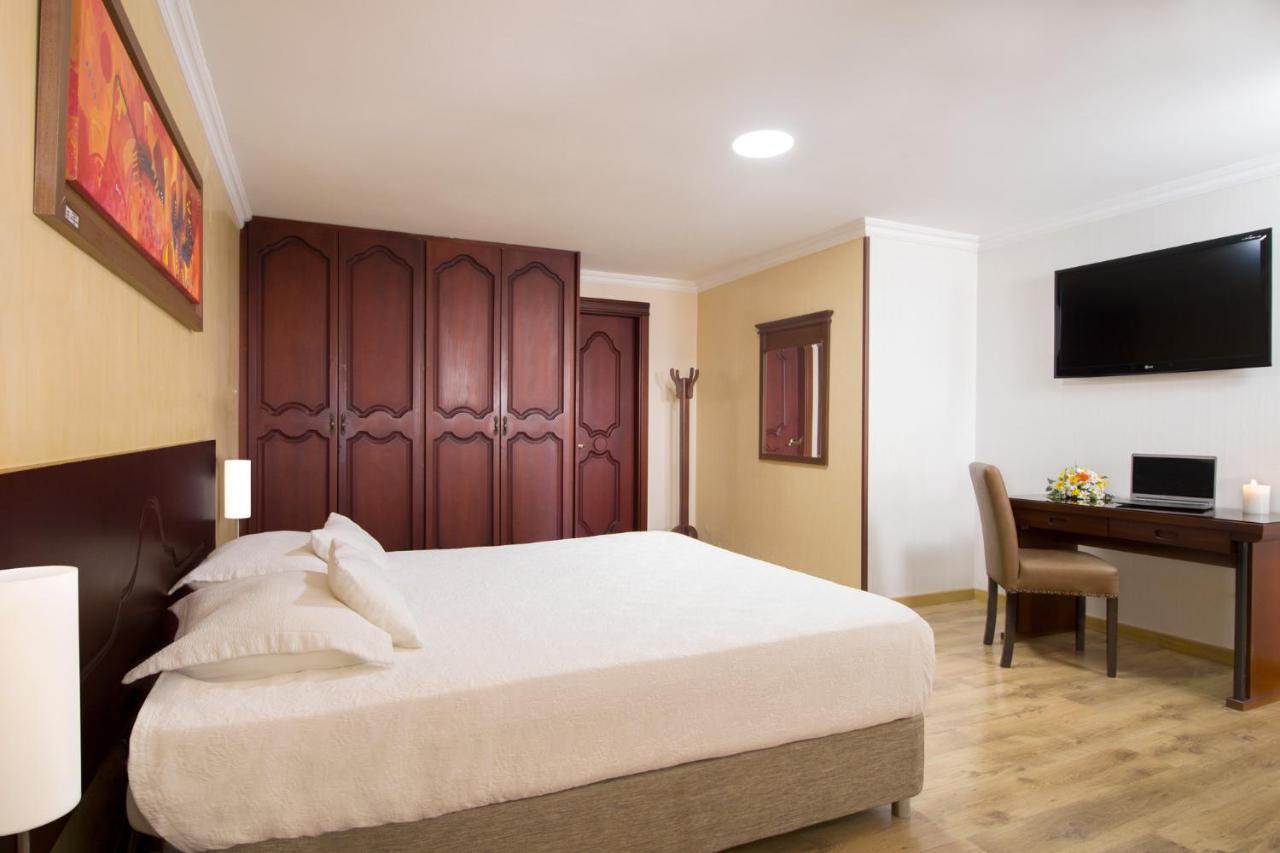 Hotel Luxor Pereira Luaran gambar