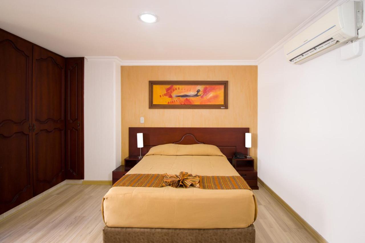 Hotel Luxor Pereira Luaran gambar
