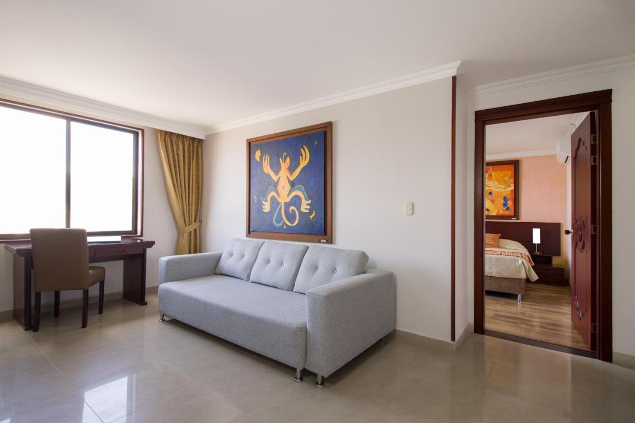 Hotel Luxor Pereira Luaran gambar