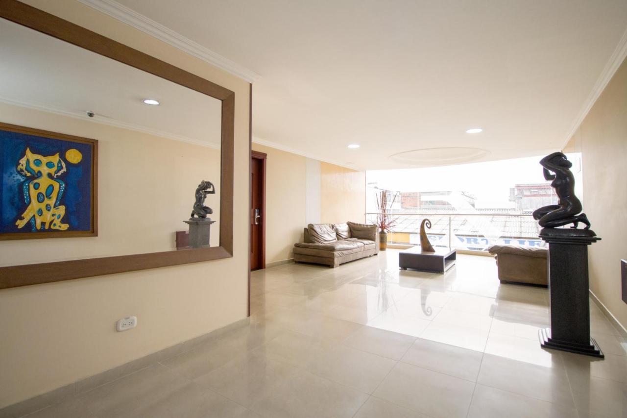 Hotel Luxor Pereira Luaran gambar