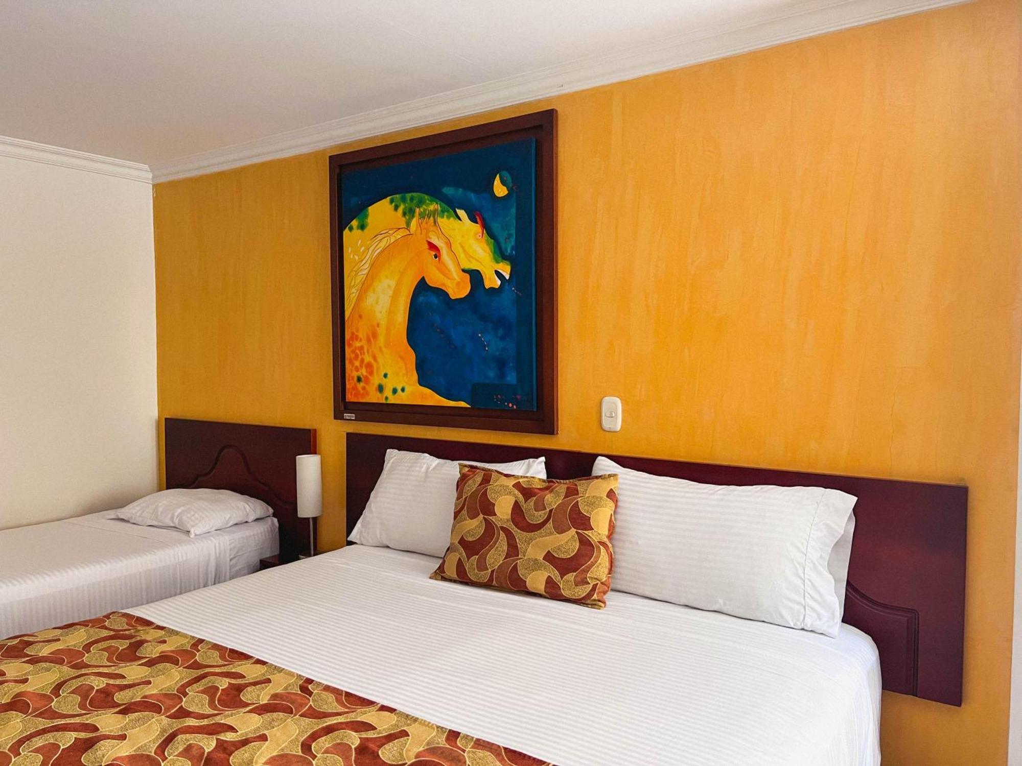 Hotel Luxor Pereira Luaran gambar